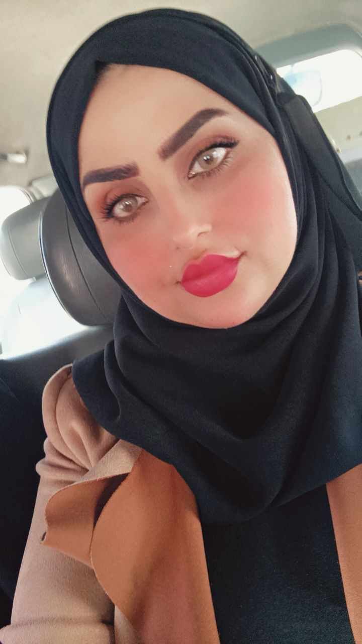 A beautiful Arab wife with charming facial features #jTLQH2sH