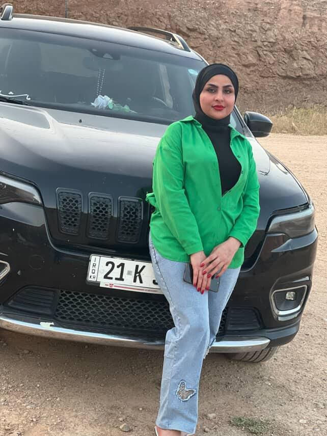 A beautiful Arab wife with charming facial features #xYvYuogs